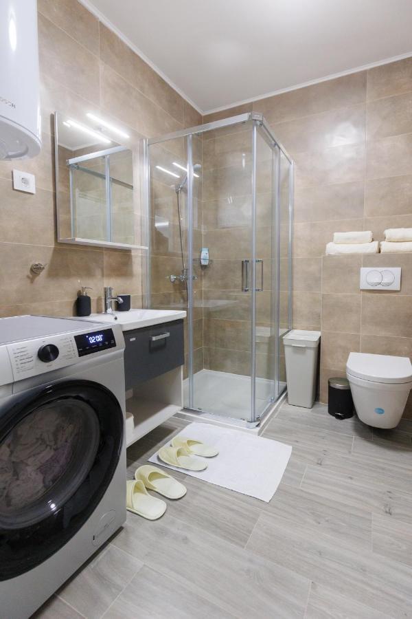 Black & White Apartment سوبوتيتْسا المظهر الخارجي الصورة